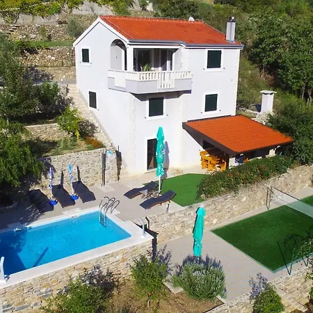 Villa Eagle Svinisce